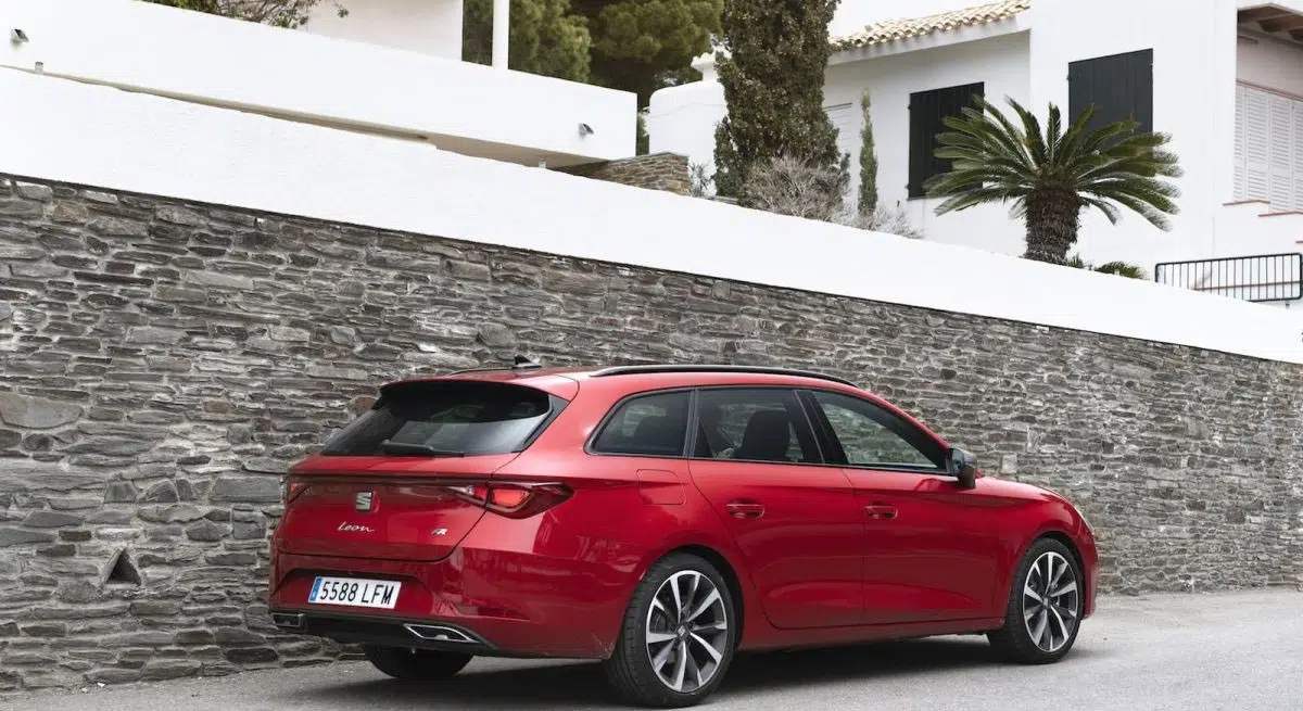 La motorización híbrida enchufable y la autonomía eléctrica del SEAT León e-Hybrid.
