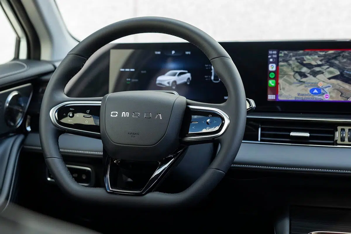 Interior Omoda 5 - Cabina digital con pantalla táctil y acabados cuidados