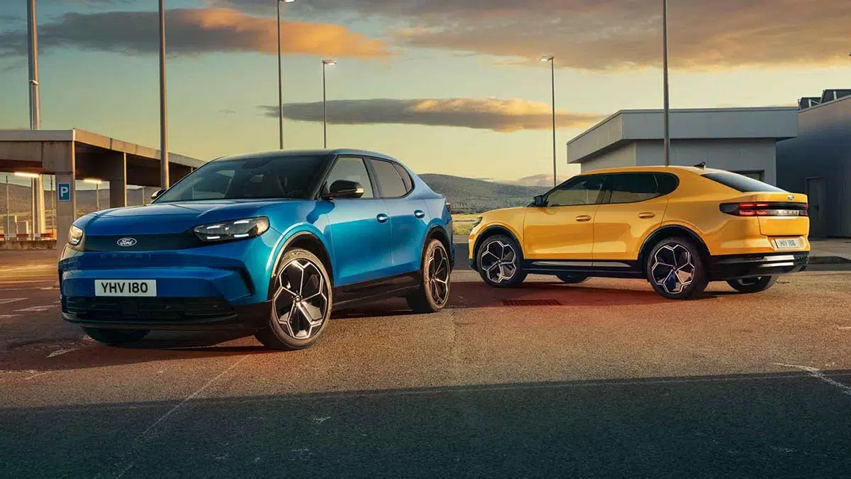 Perfil del Ford Capri SUV eléctrico - Línea de techo bajada al estilo coupé