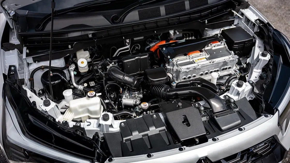 Motor híbrido del Mitsubishi Xforce HEV combinando bloque de 1.6L y motor eléctrico