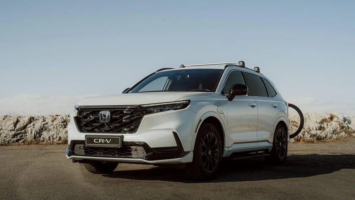 Honda CR-V Dream Pod Concept vu de trois quarts avec accessoires de camping intégrés
