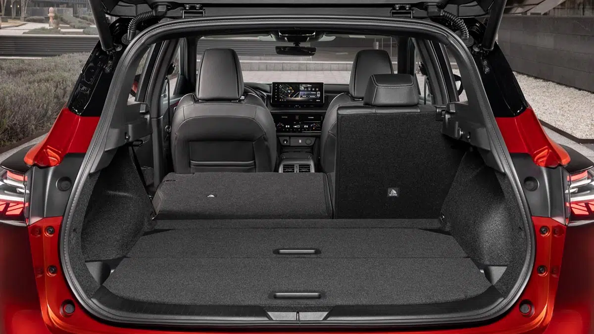 Maletero del Nissan Qashqai e-Power 2024 con capacidad modulable adaptada a las necesidades familiares